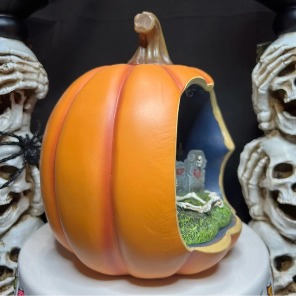 Halloween 7" Color Changing Spooky Skeleton Graveyard Scene Spiderweb Pumpkin - Picture 10 of 15